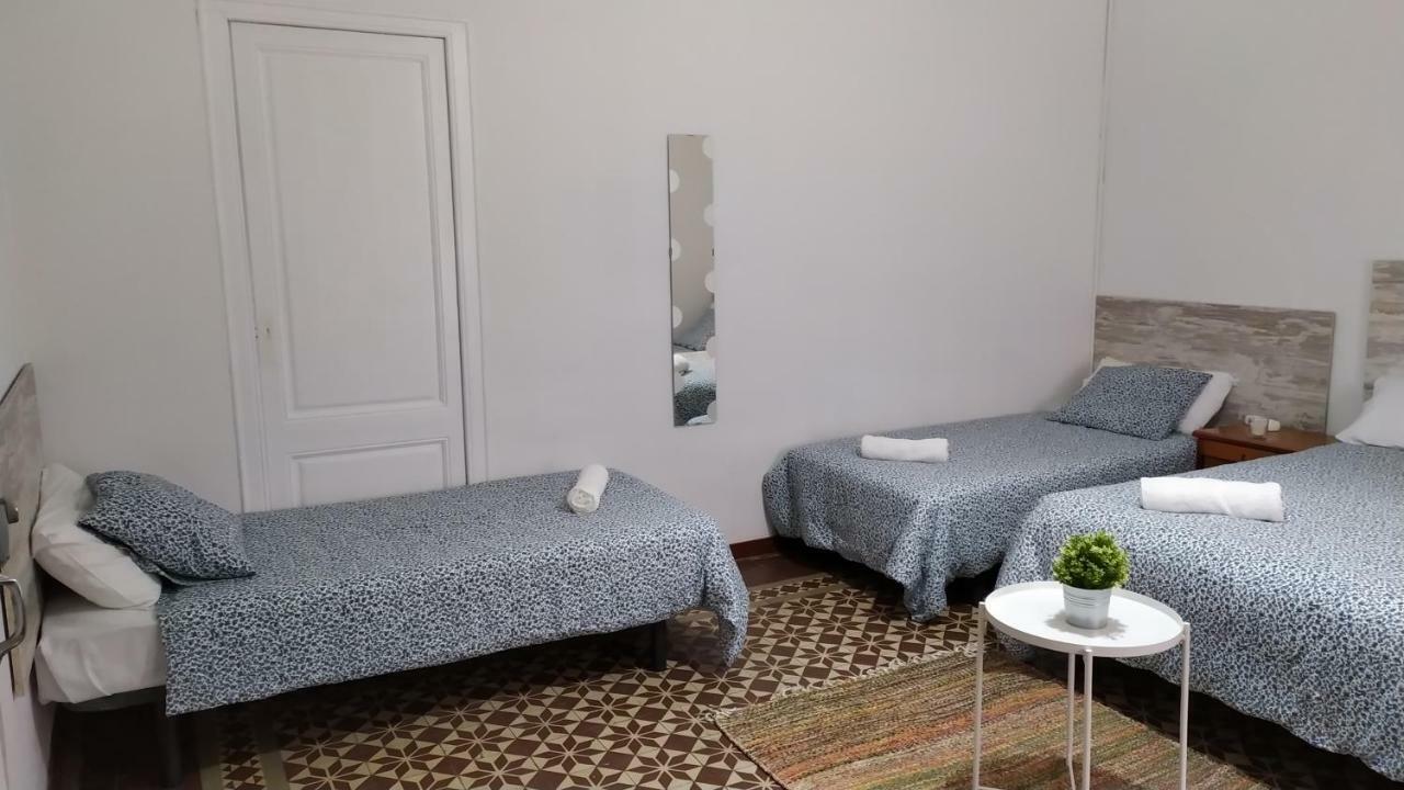 Guest house Break In Gothic Hostal Barcelona